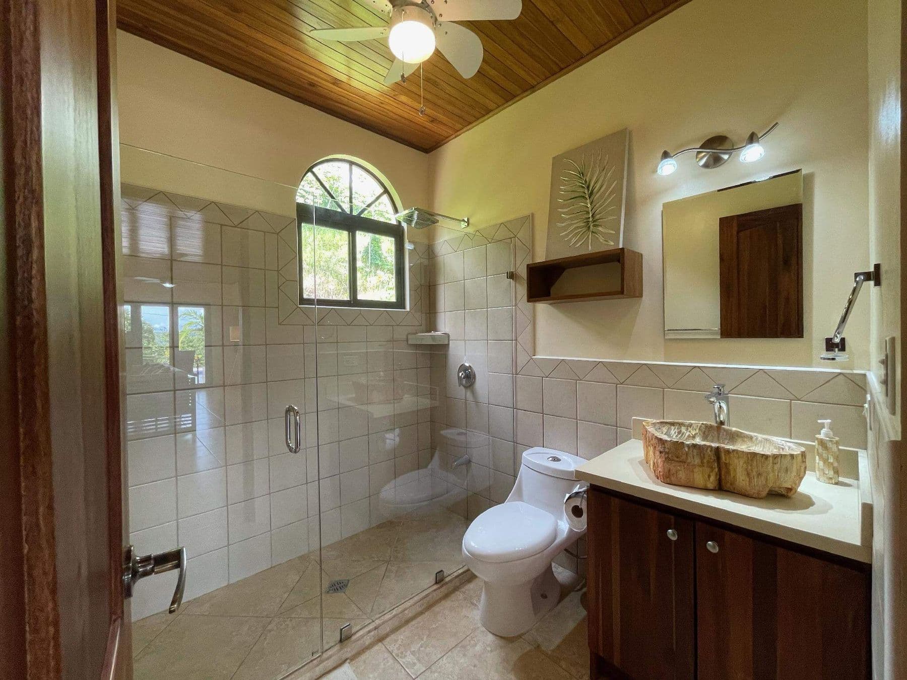 Casa de Guacamaya - Image 13