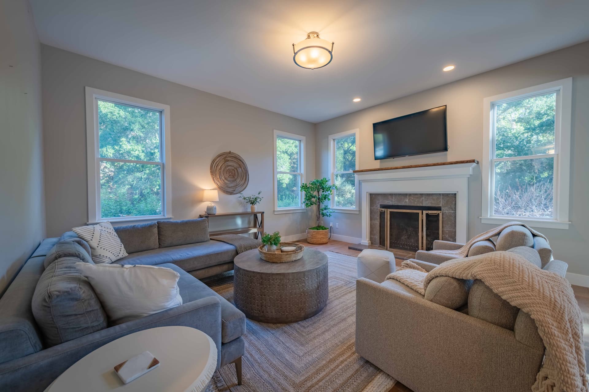 Sycamore Ranch - Image 23