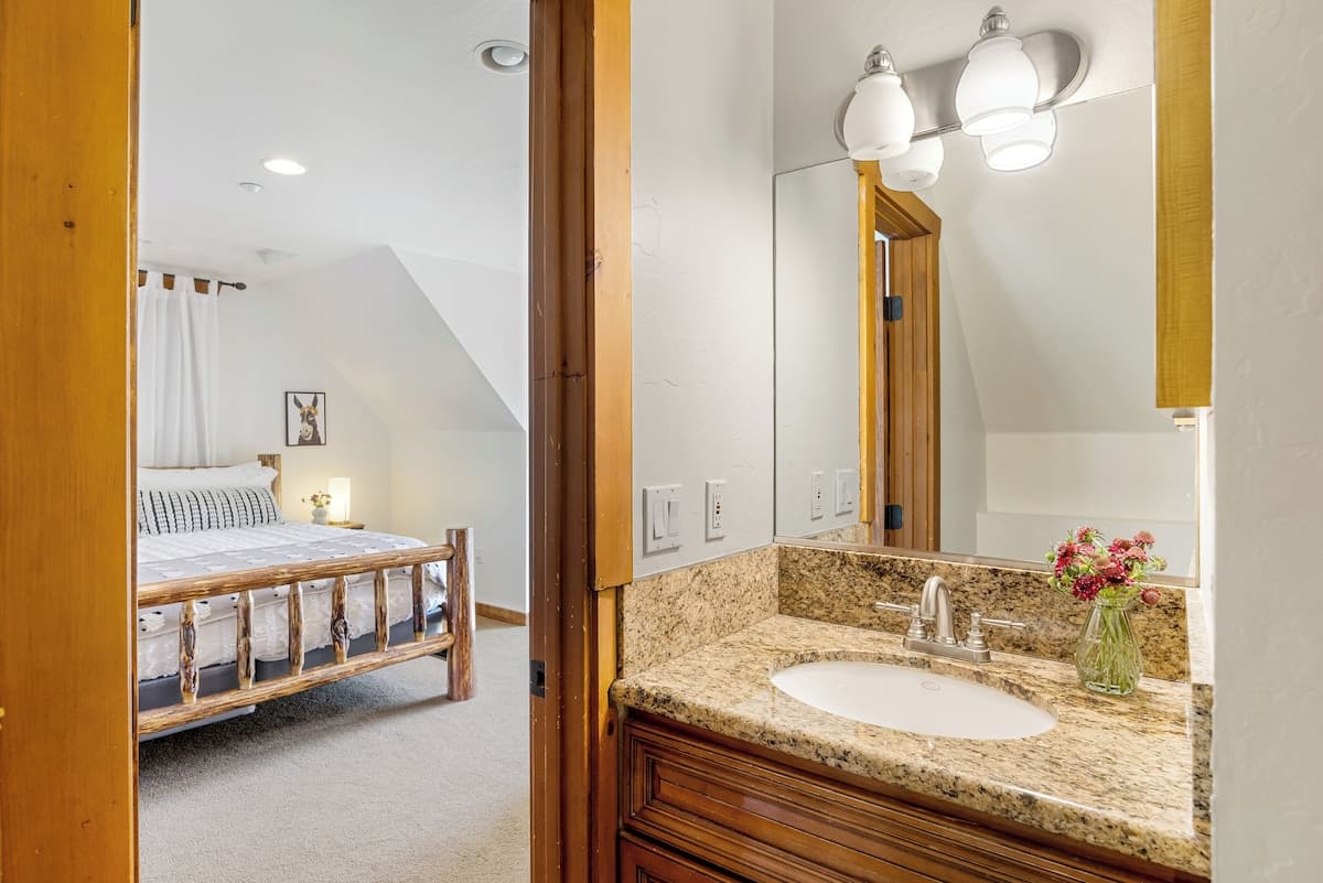 Bear Loop - Image 28