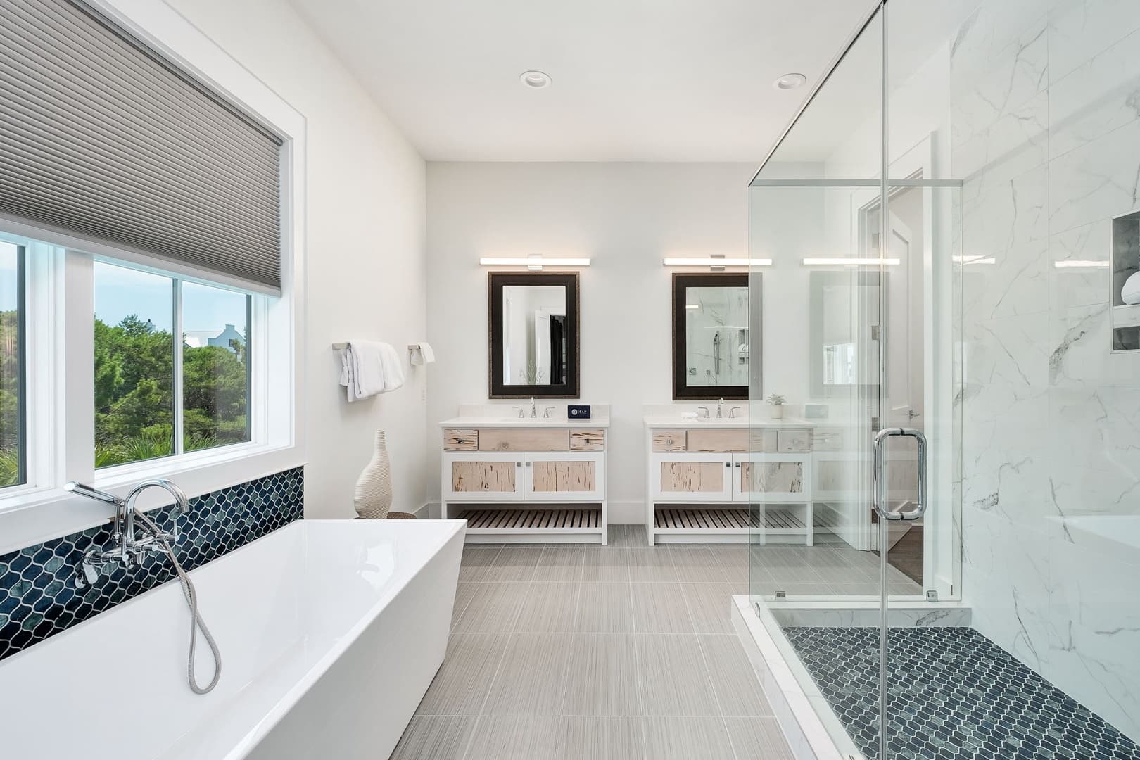 Oz by The Sea - Image 38