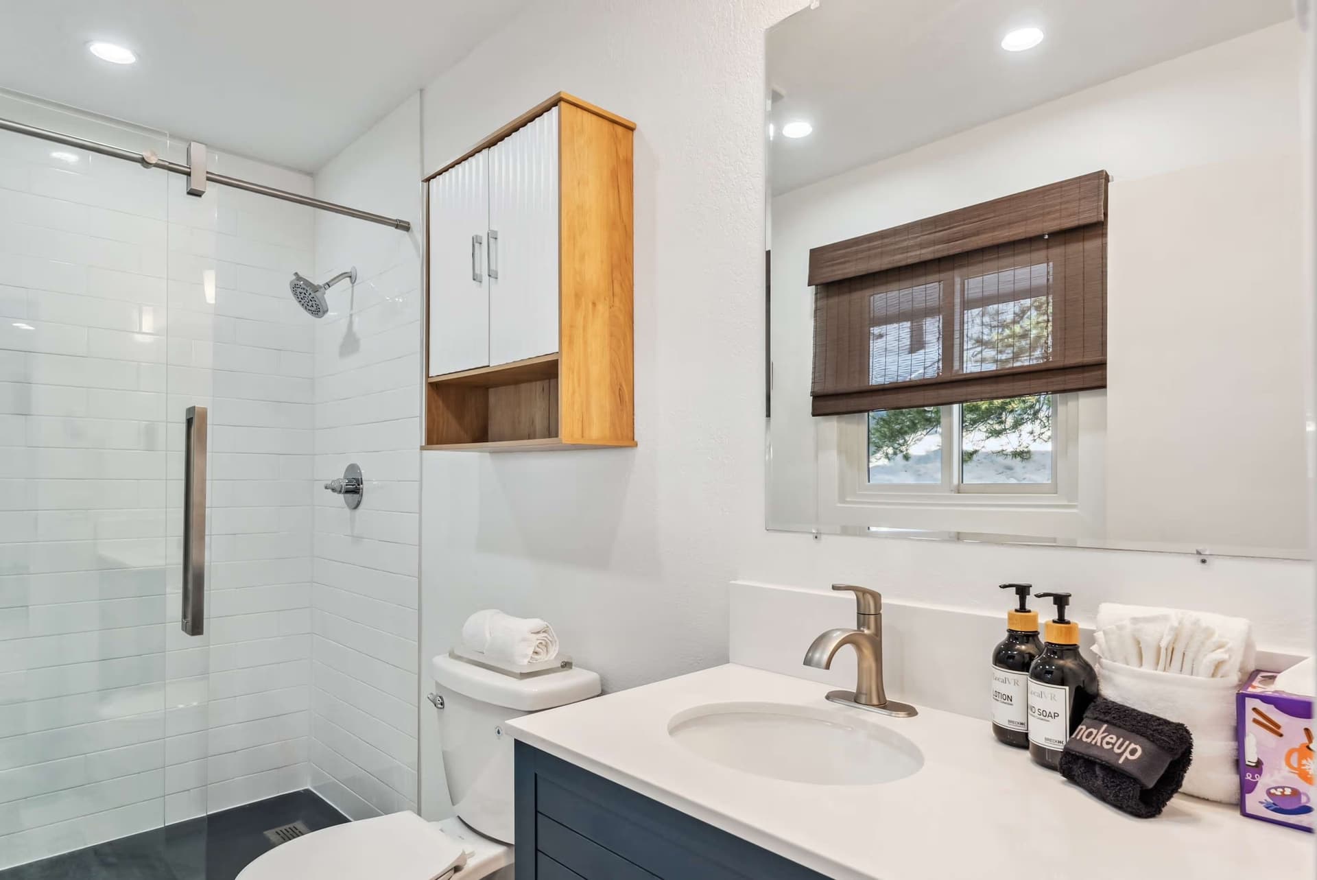 Alpine Roost - Image 13