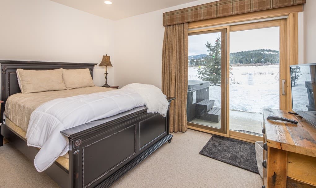 Spanish Peaks #44 - Image 13