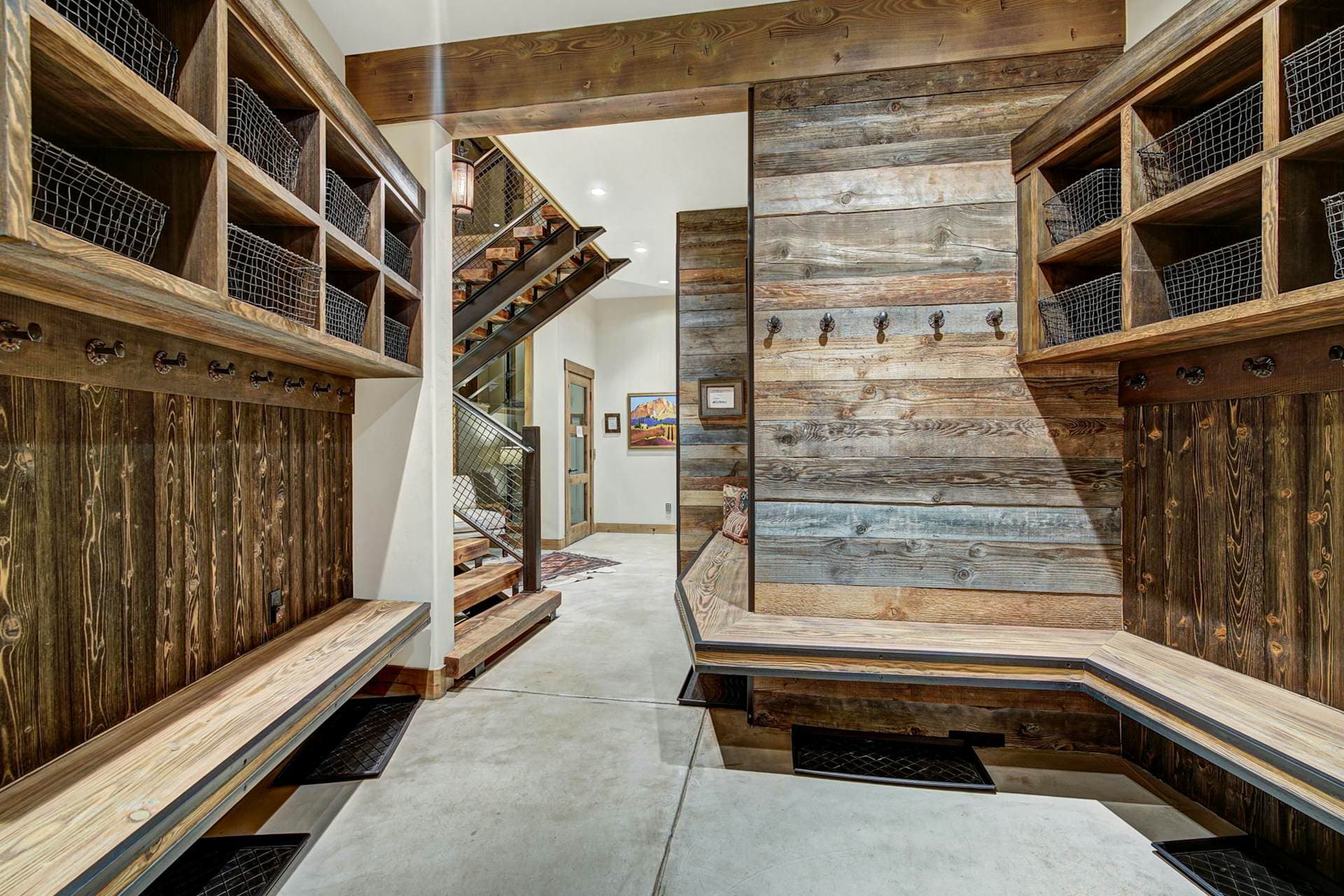 Skiers Palace - Image 36