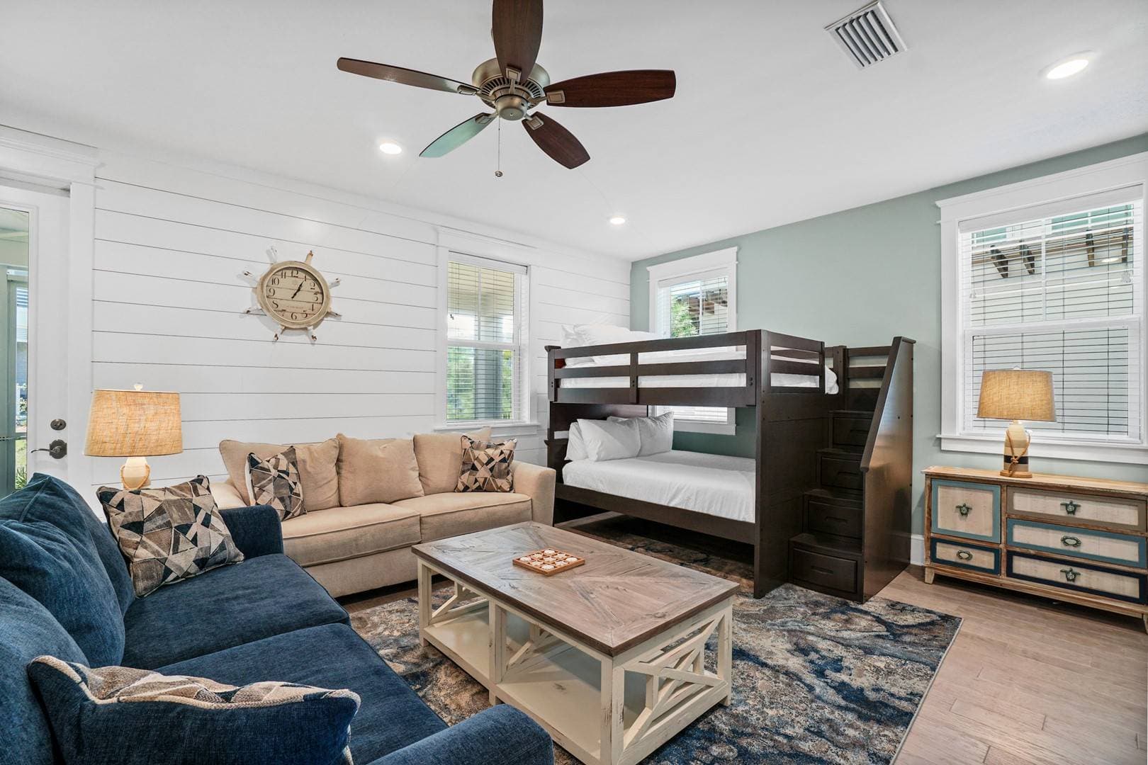 Sand Dollar Manor - Image 57