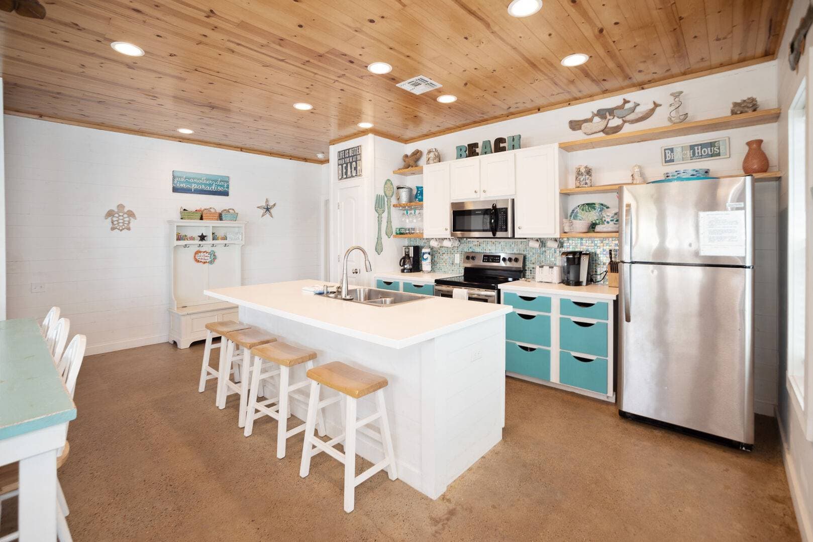 Another Day in Paradise - Image 5