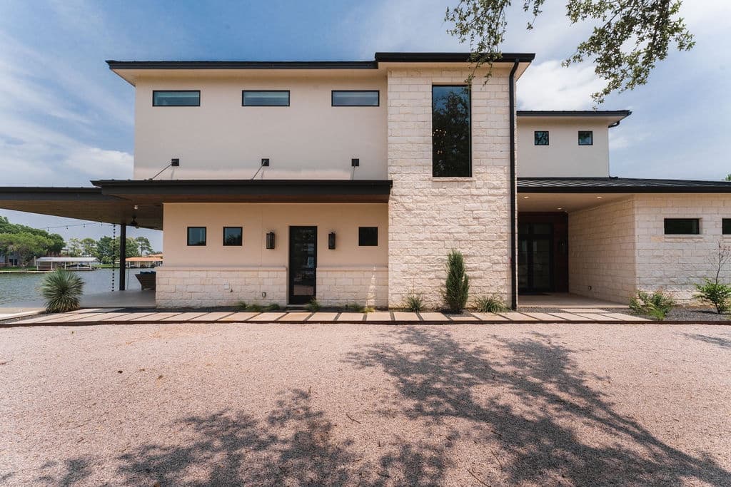 Some Kind of Wonderful Villa - Image 31