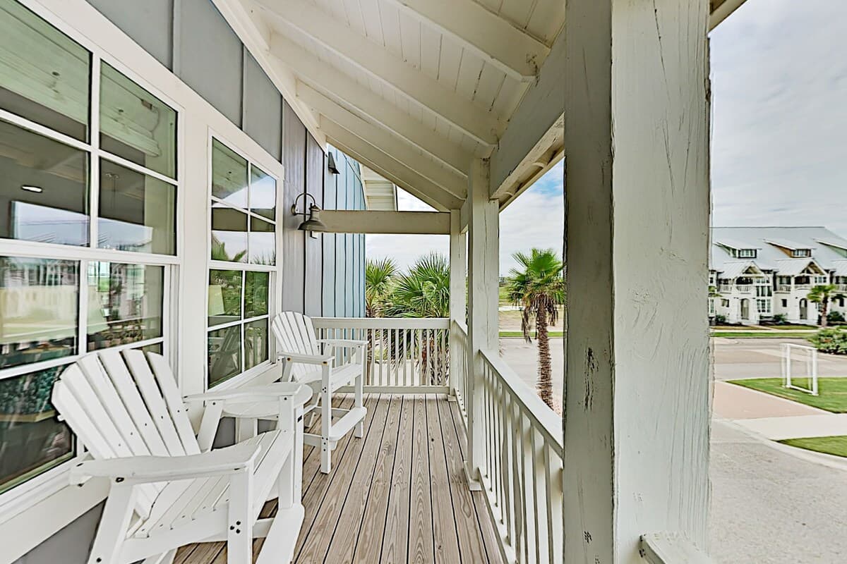 Belong To The Beach Home - Image 3
