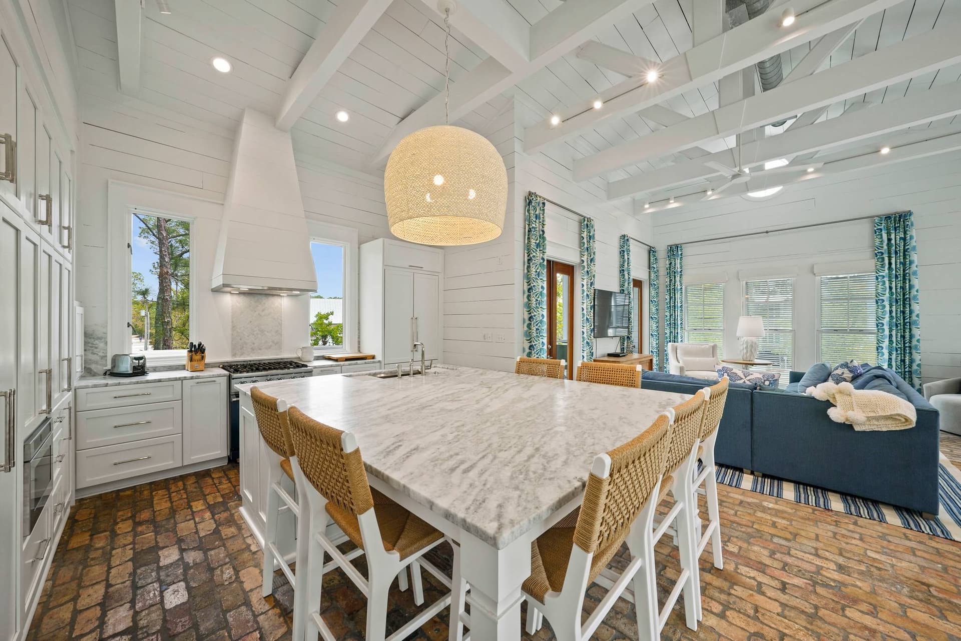 Splendor in the Sand - Image 11