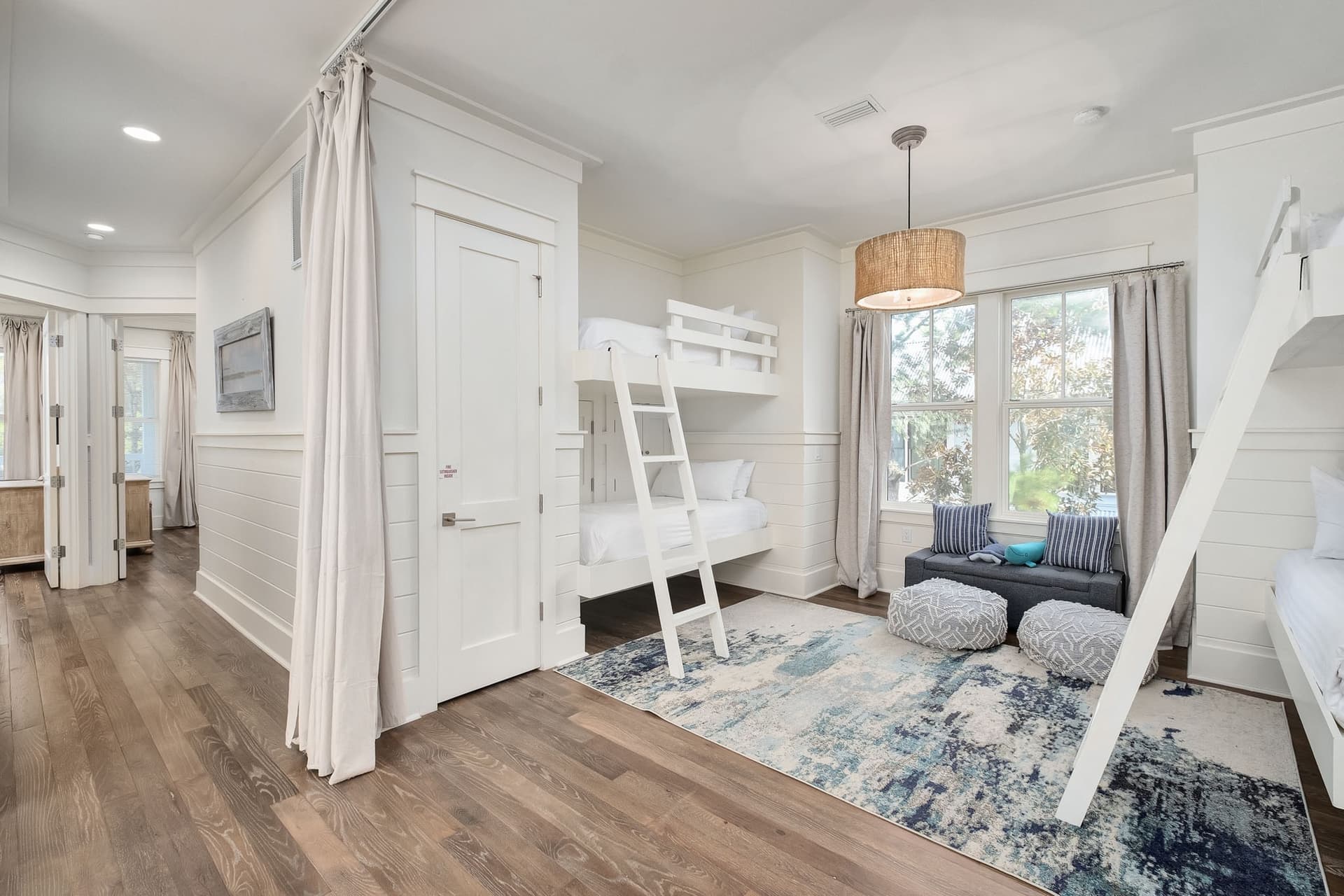 Magnolia Way - Image 24