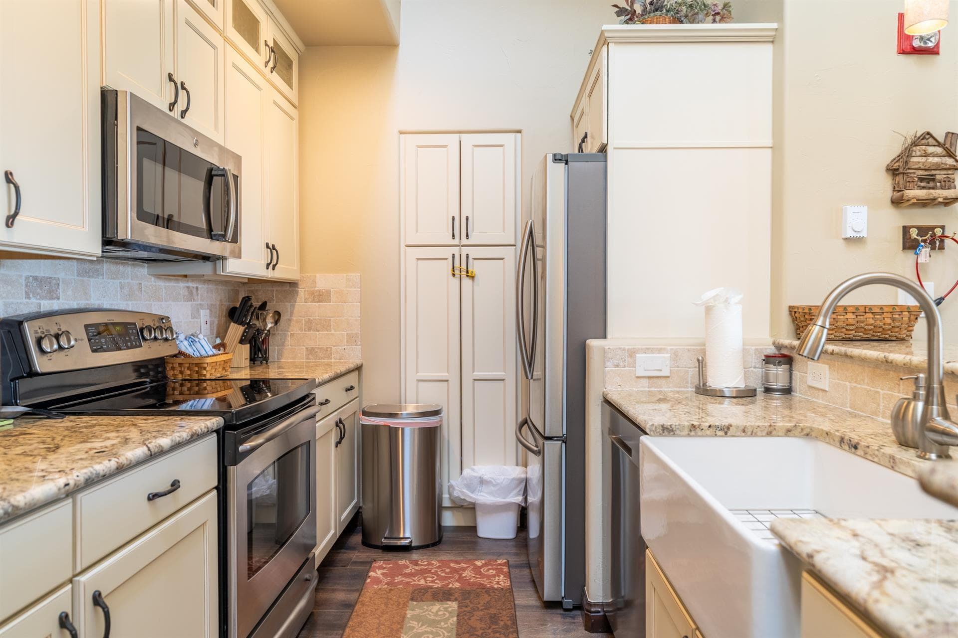 Dreamweaver Home - Image 7