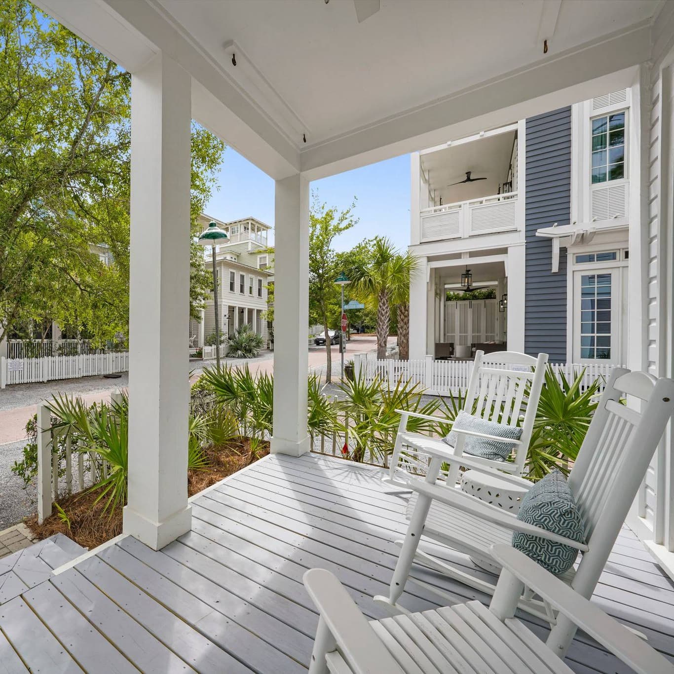 Splendor in the Sand - Image 1