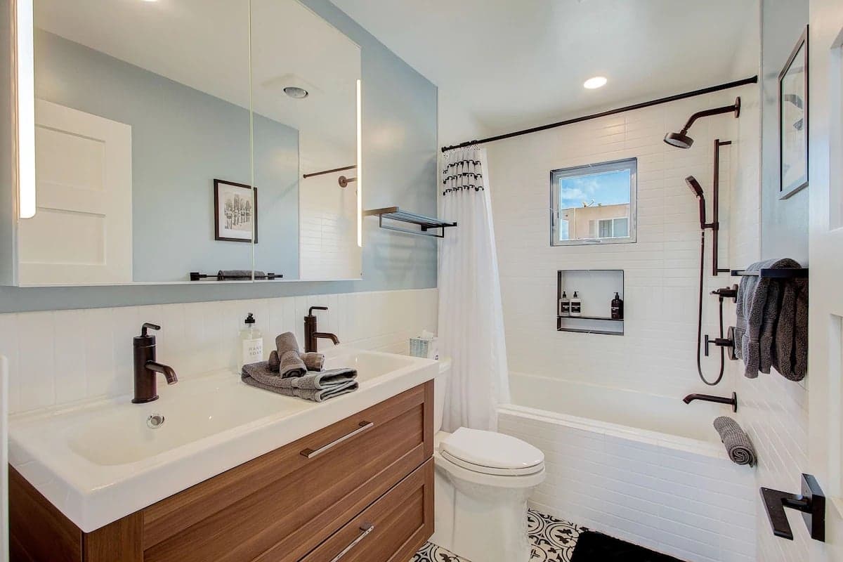 Sunset Paradise - Image 34