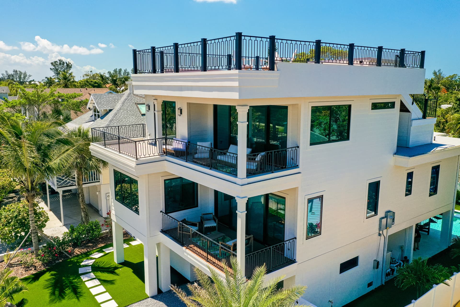 Gulf View Estate - Image 37