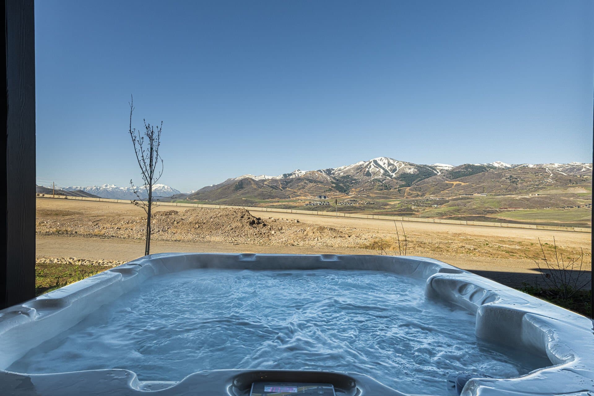 Hideout Epic View - Image 2