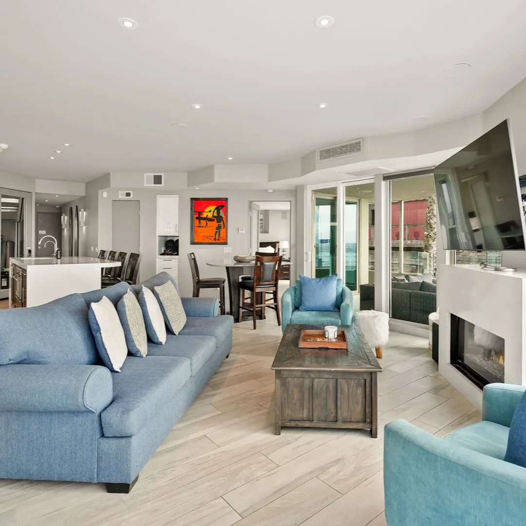 Oceanfront Escape Home - Image 1