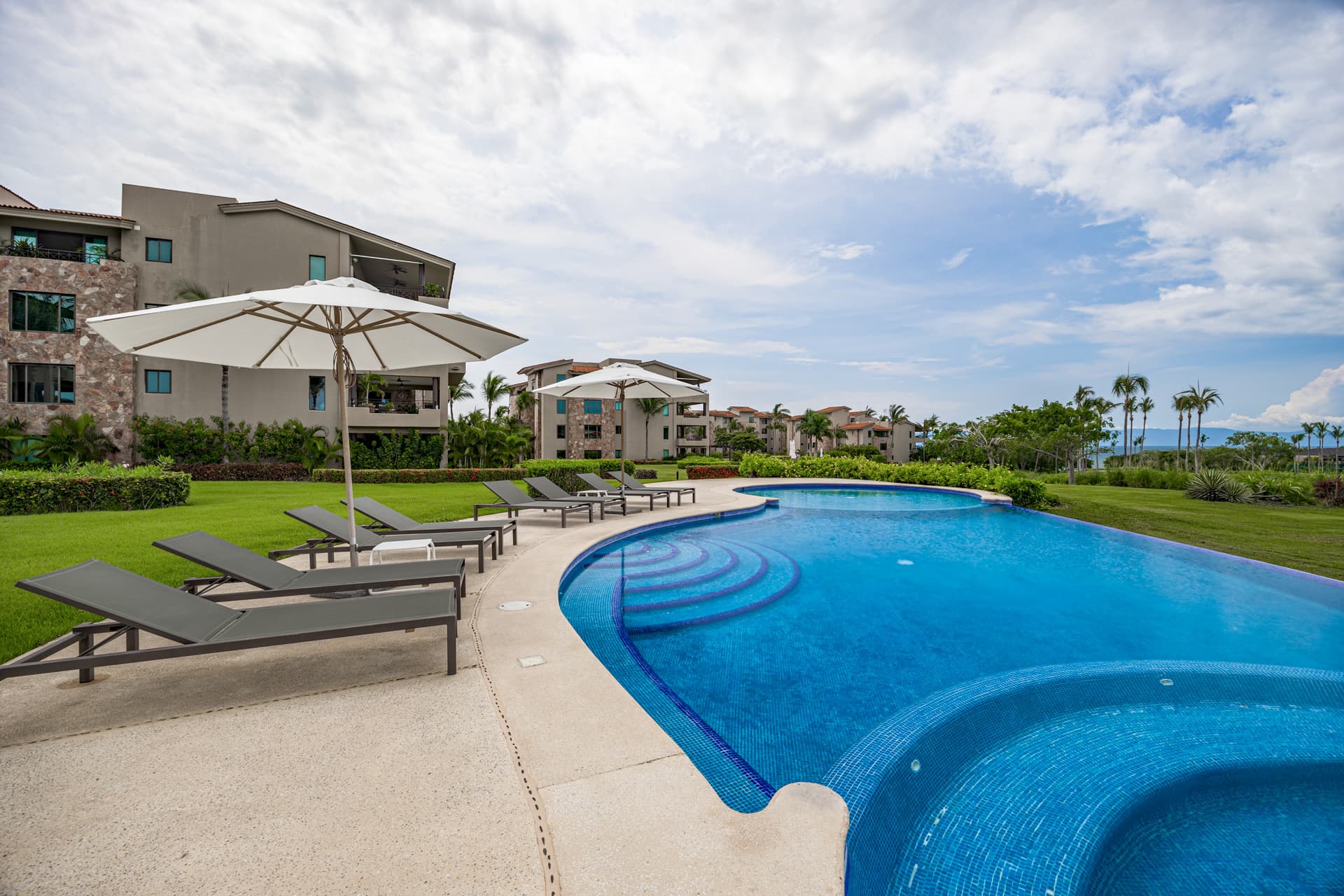 Hacienda De Mita #1102 - Image 3