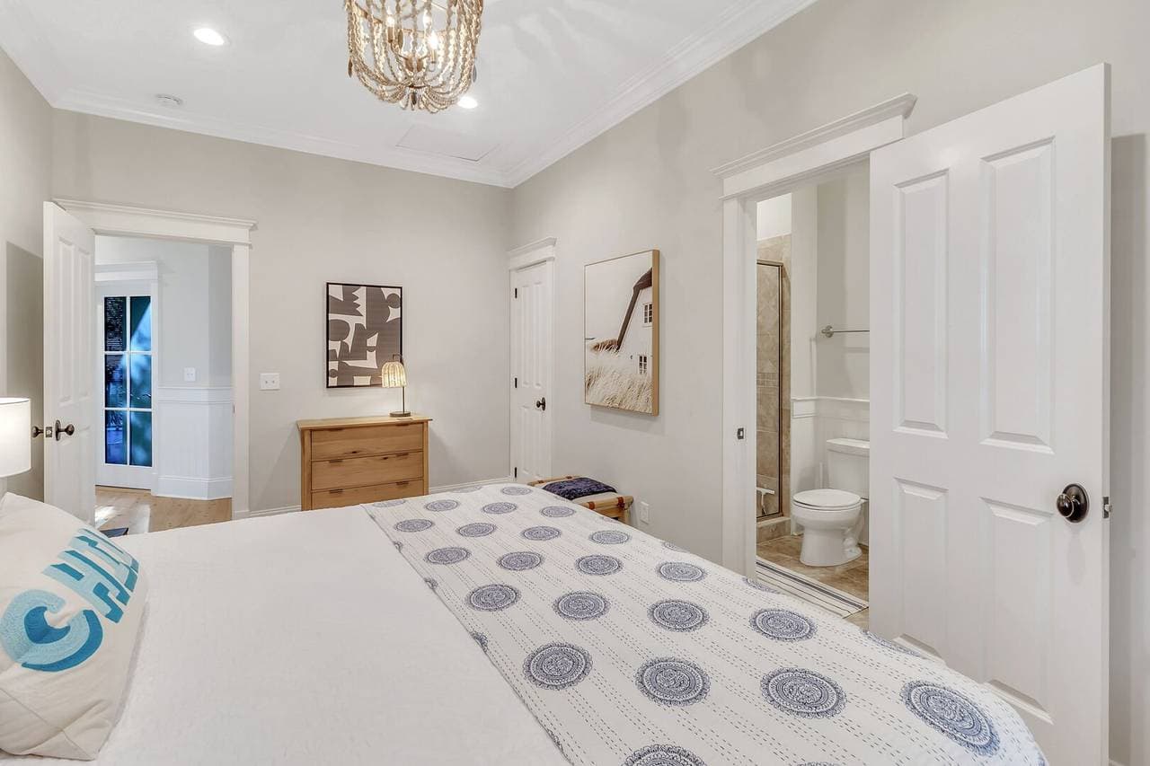 Cameron Boulevard #3008 - Image 18