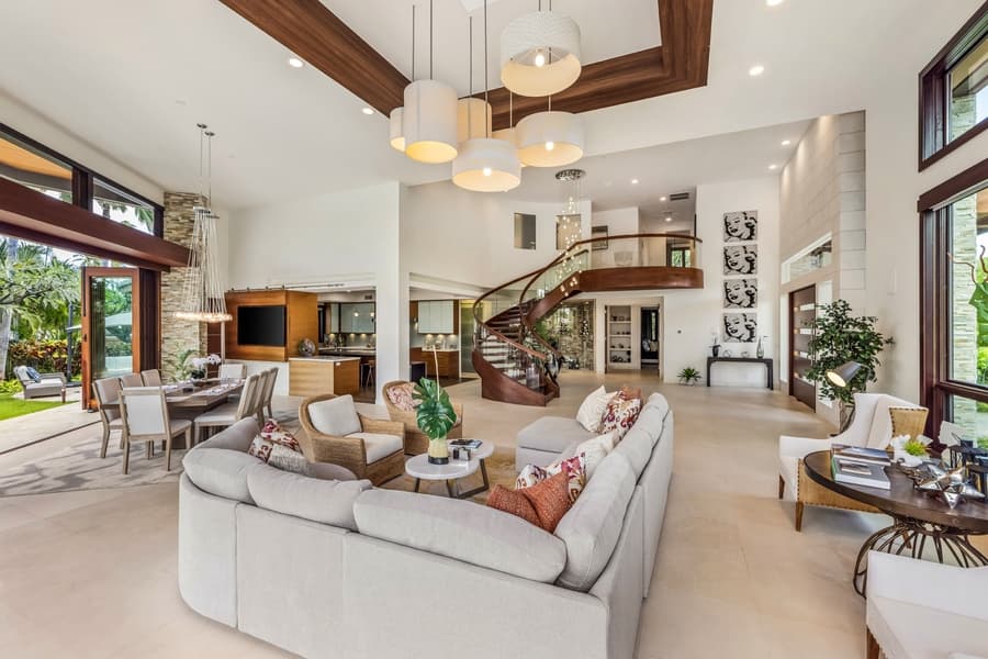 Kahala Grand Splendor - Image 21