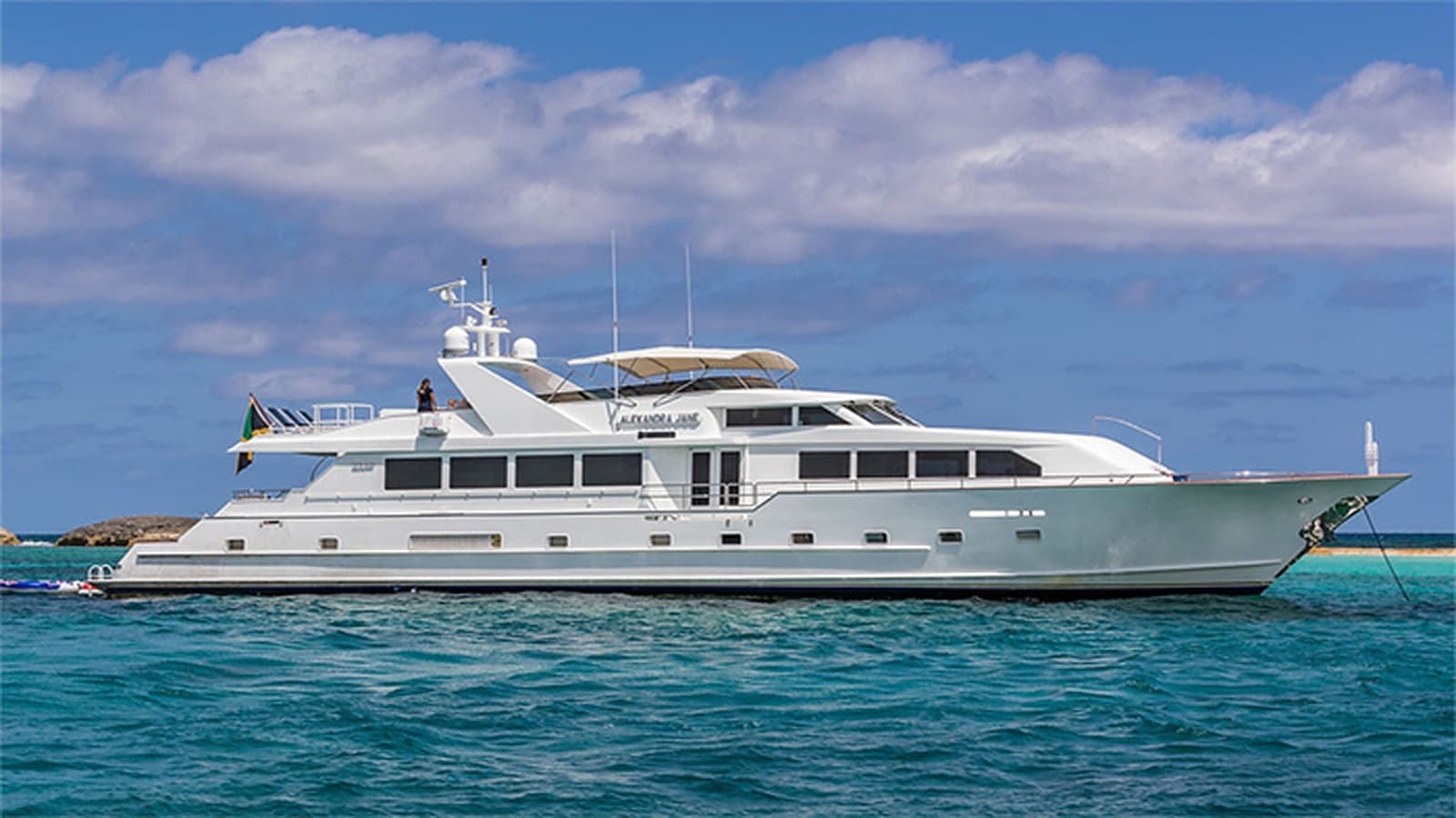 Alexandra Jane Yacht - Image 5