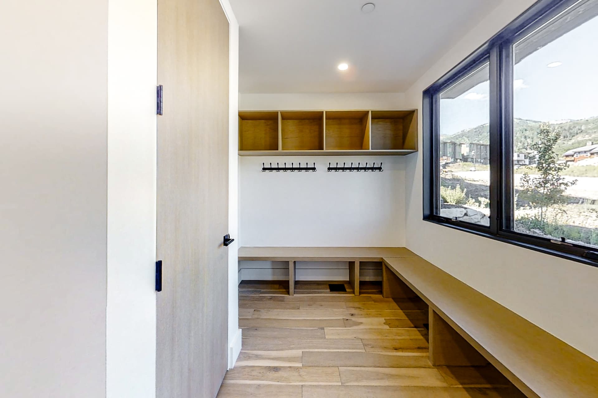 Ridgeline Oasis Place - Image 22