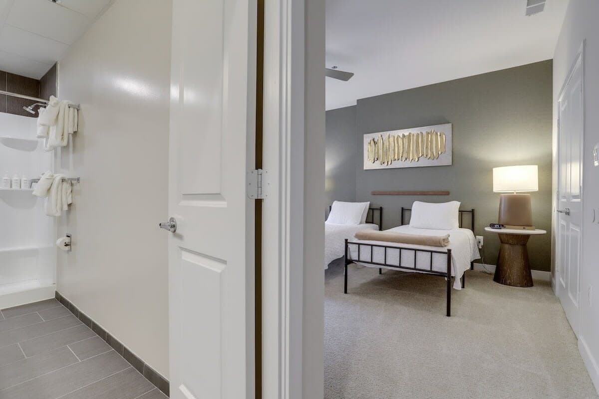 Veitch Residence - Image 24