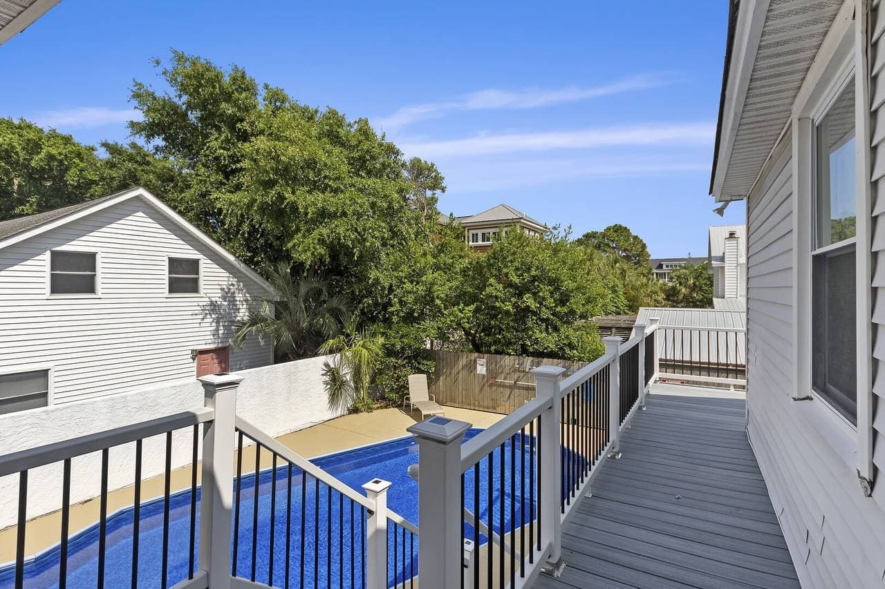 Isleview Escape - Image 41