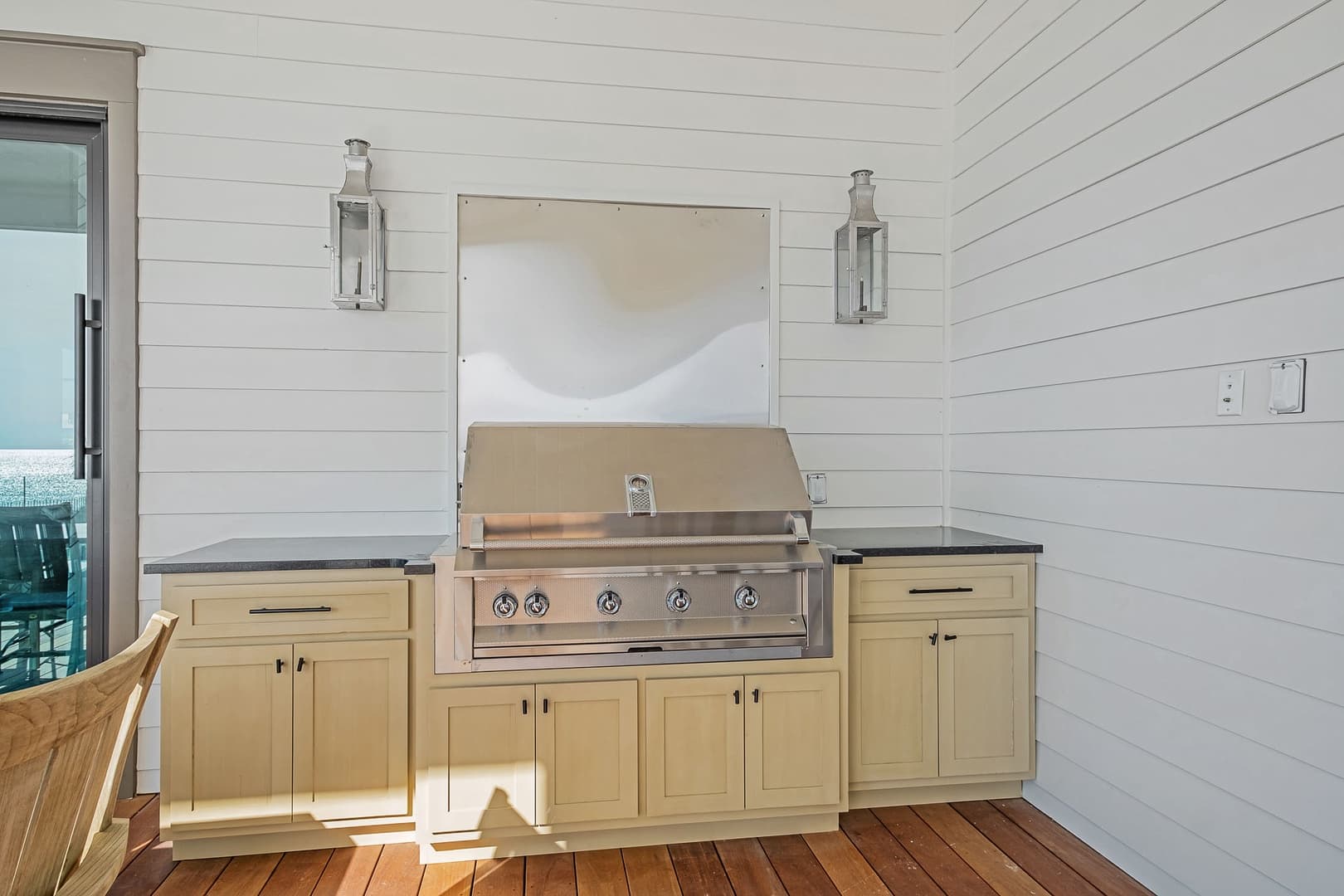 Emerald Le Luxe - Image 63