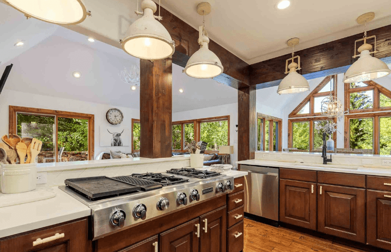 Arrowpines Lodge - Image 13