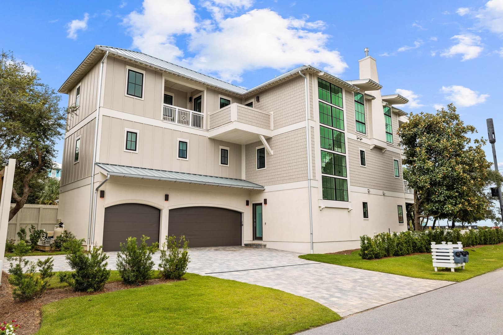 Eyes on Sunrise - Image 85