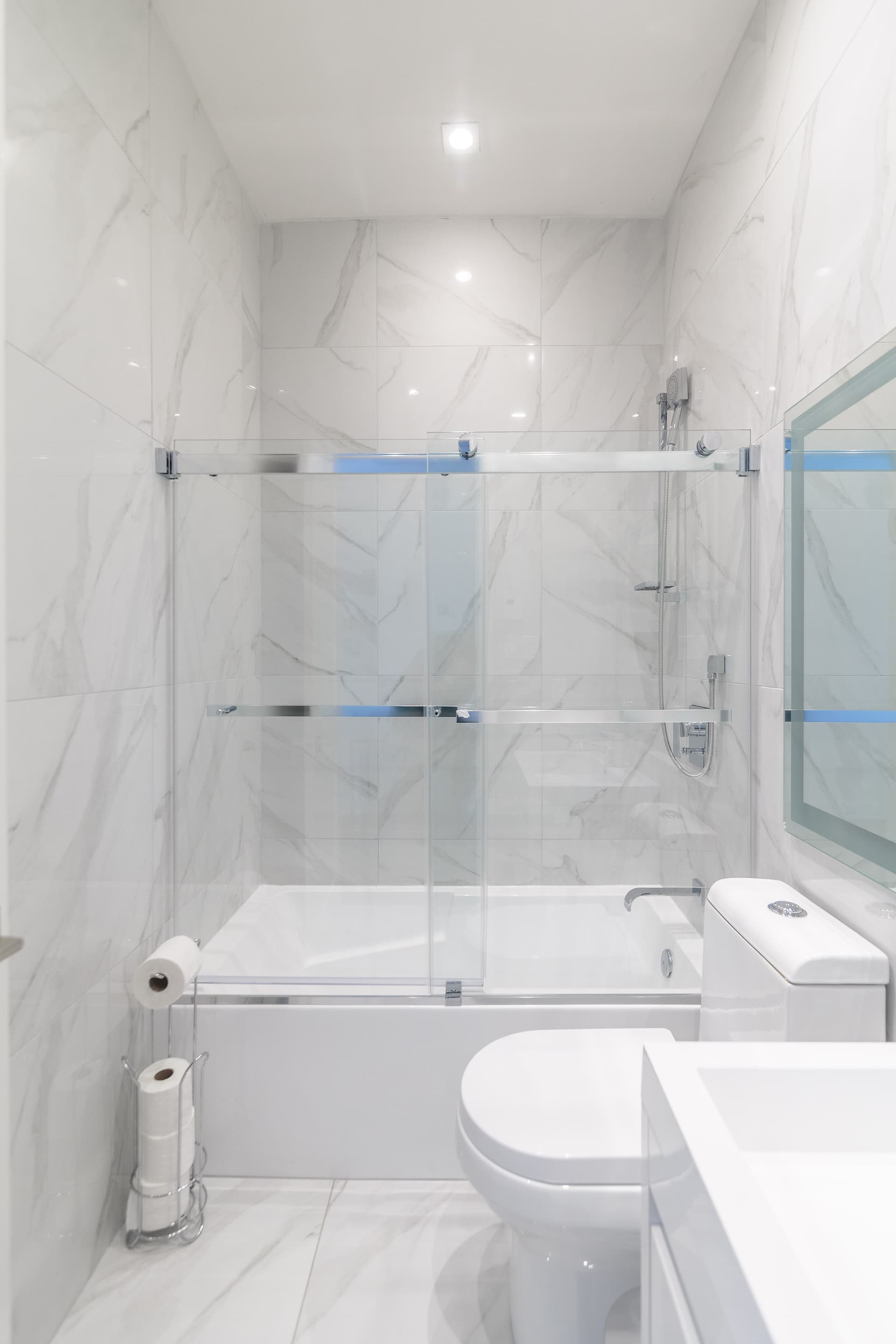 Lincoln Home - Image 36