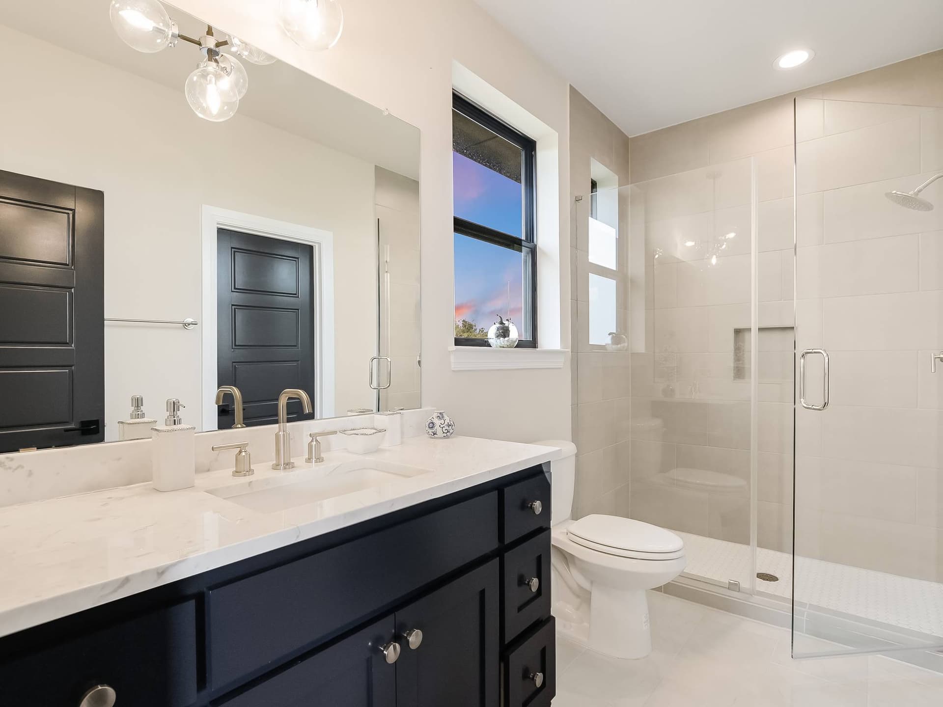 Collectic - Image 33