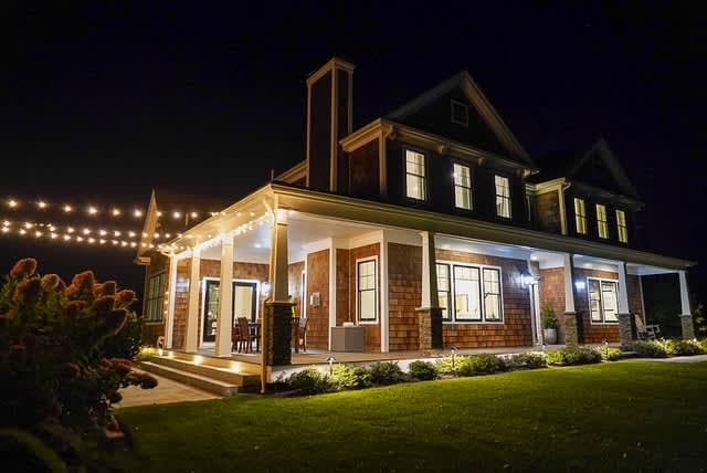 Craftsman House - Image 25