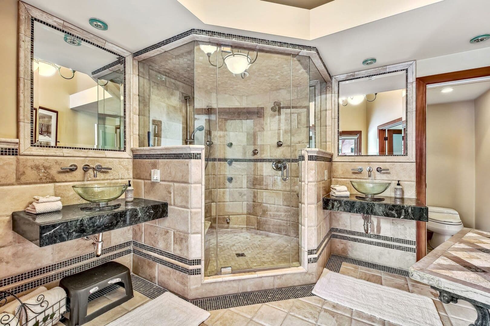 Lakefront Legacy - Image 28