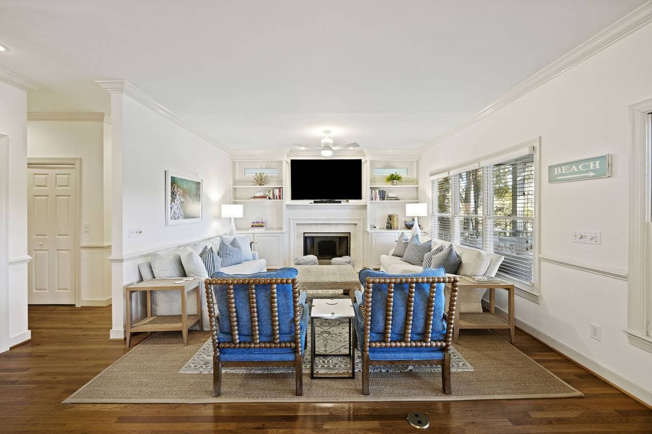 Silver Moss - Image 3