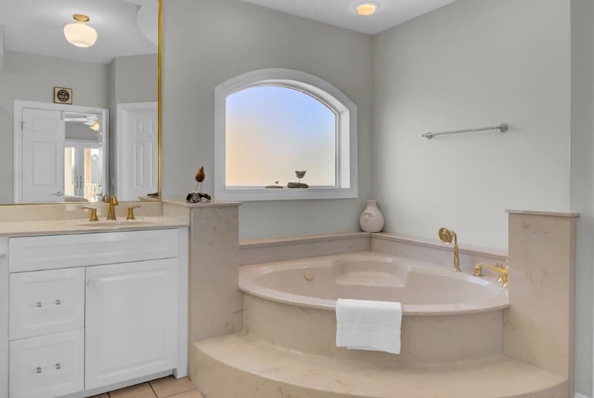 Wavecrest Home - Image 33