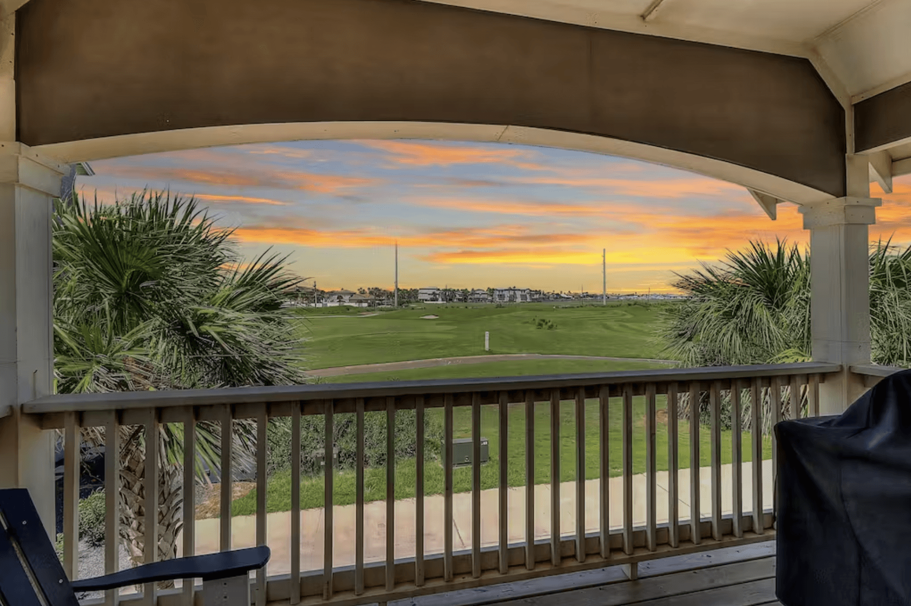 Sunset and Bay Home - Image 3