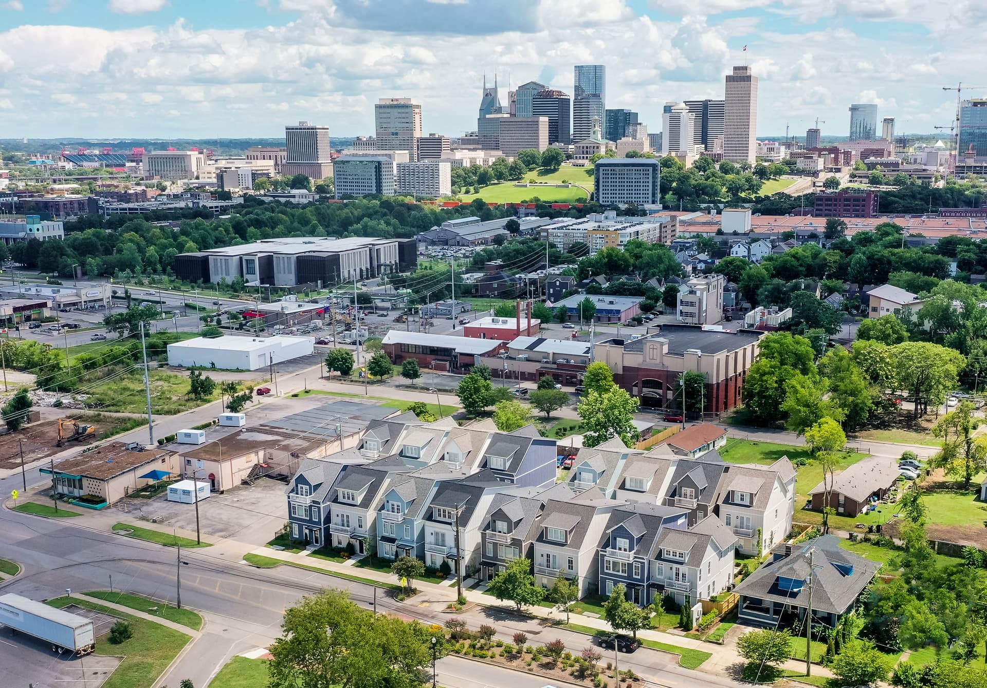 Musgraves & Twain - Image 2