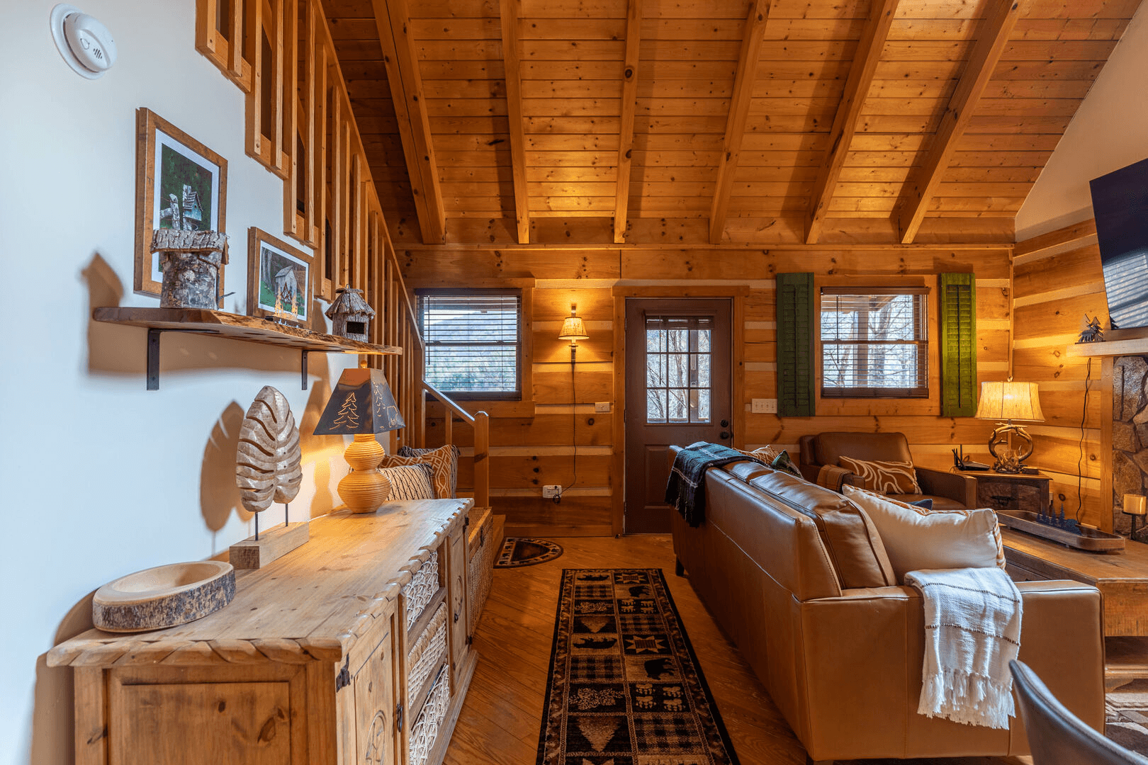 Moonlight Lodge - Image 9