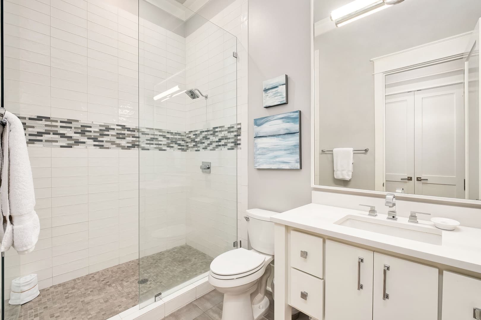 Seaside Serenity - Image 26