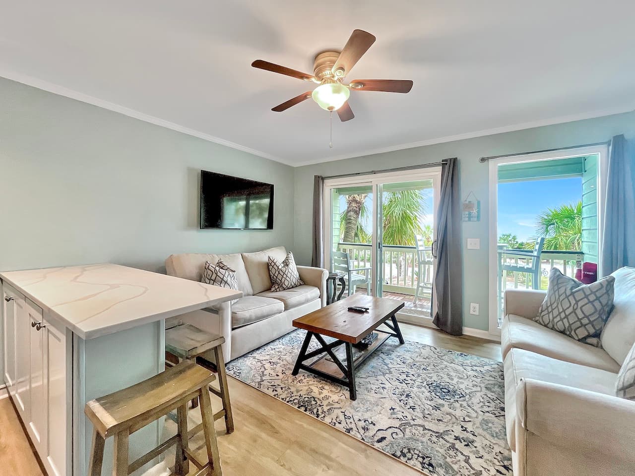 Sea Cabins Residence - Image 2