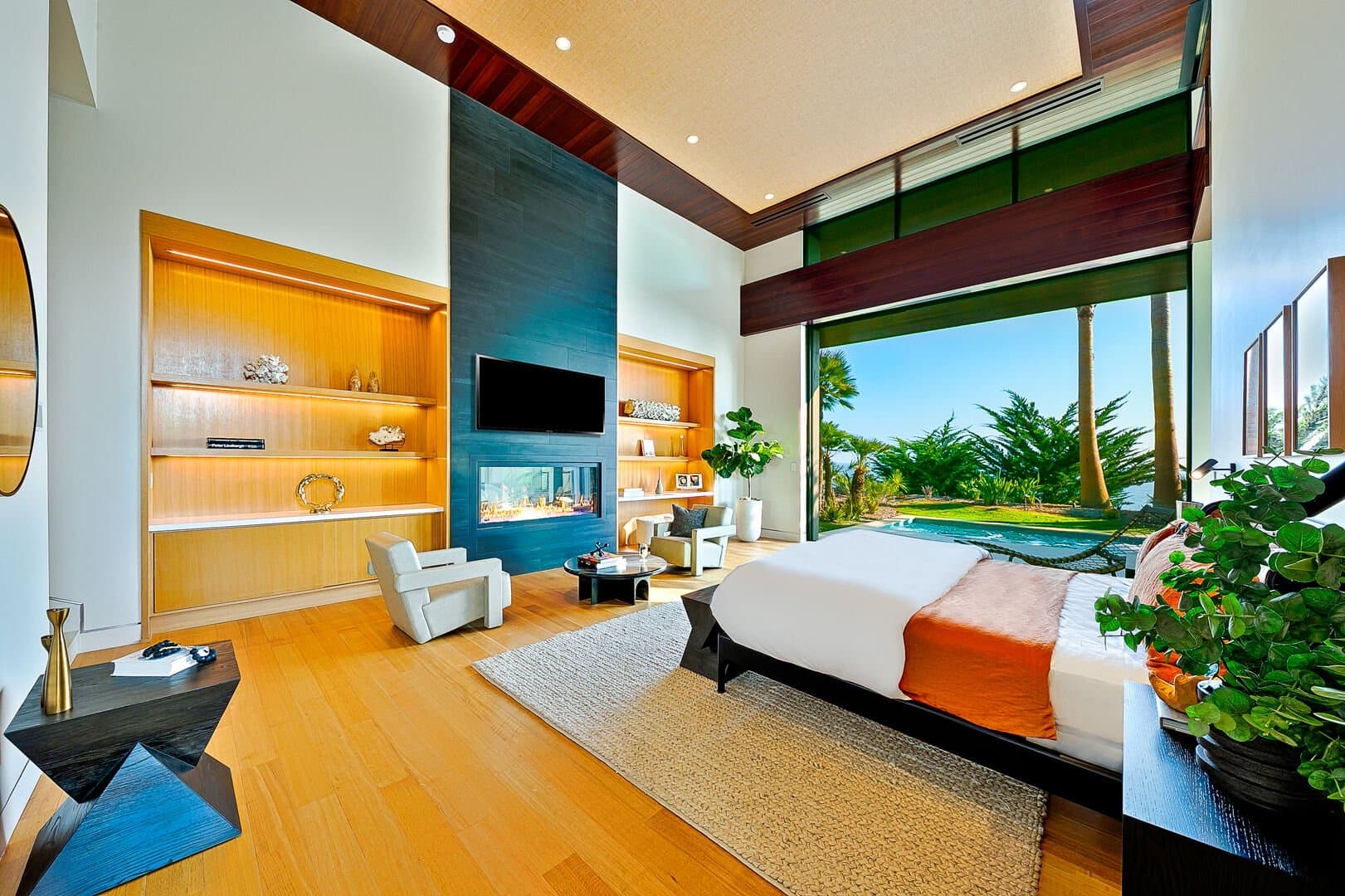 Malibu Beach Oasis - Image 22