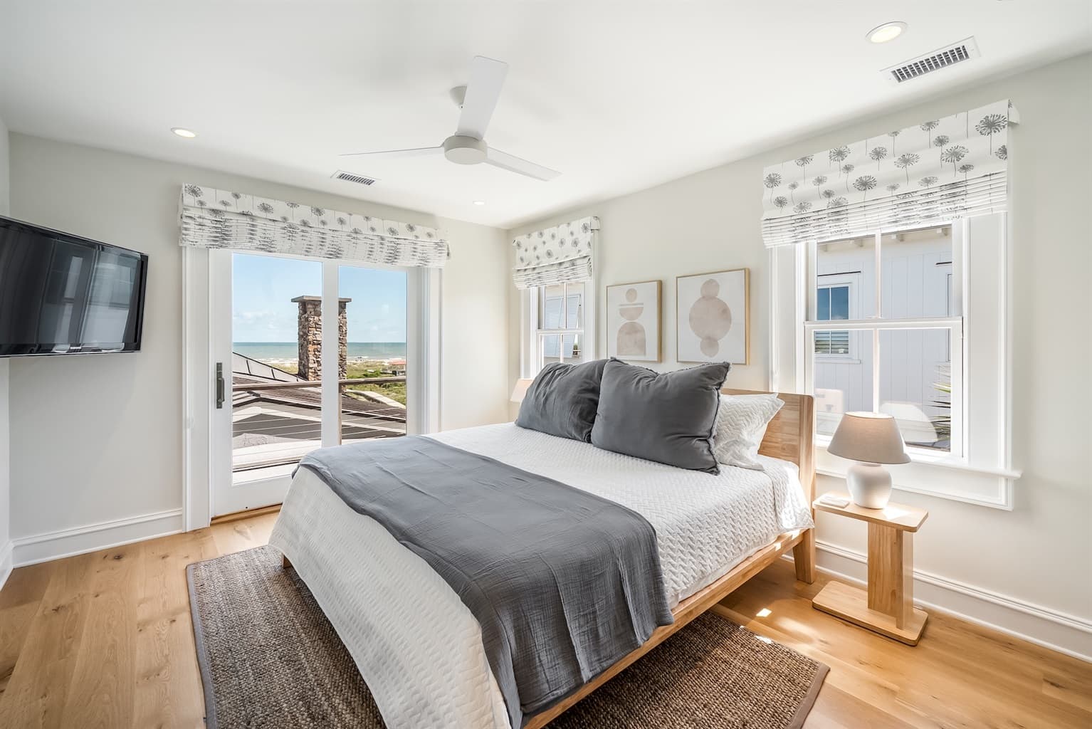 Beach Shelter - Image 30