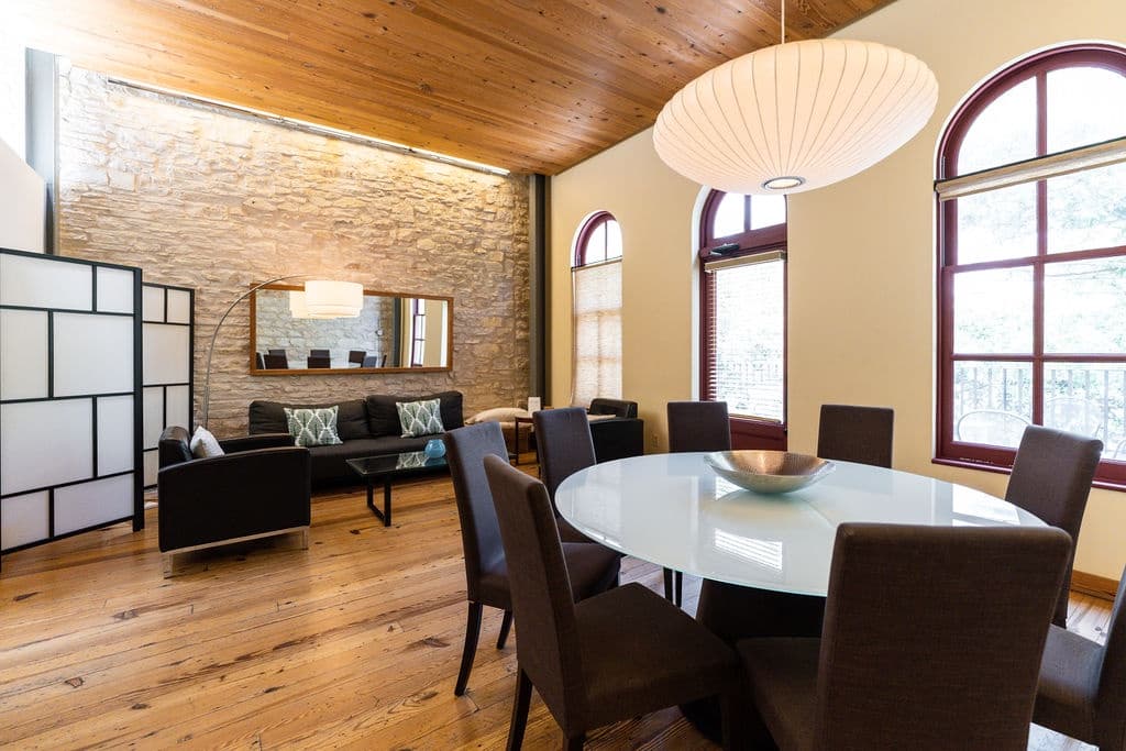 Loft On Congress Home - Image 4