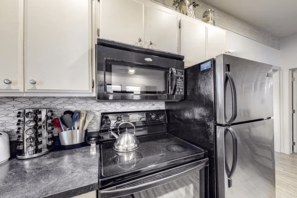 Ketch the Feeling - Image 4