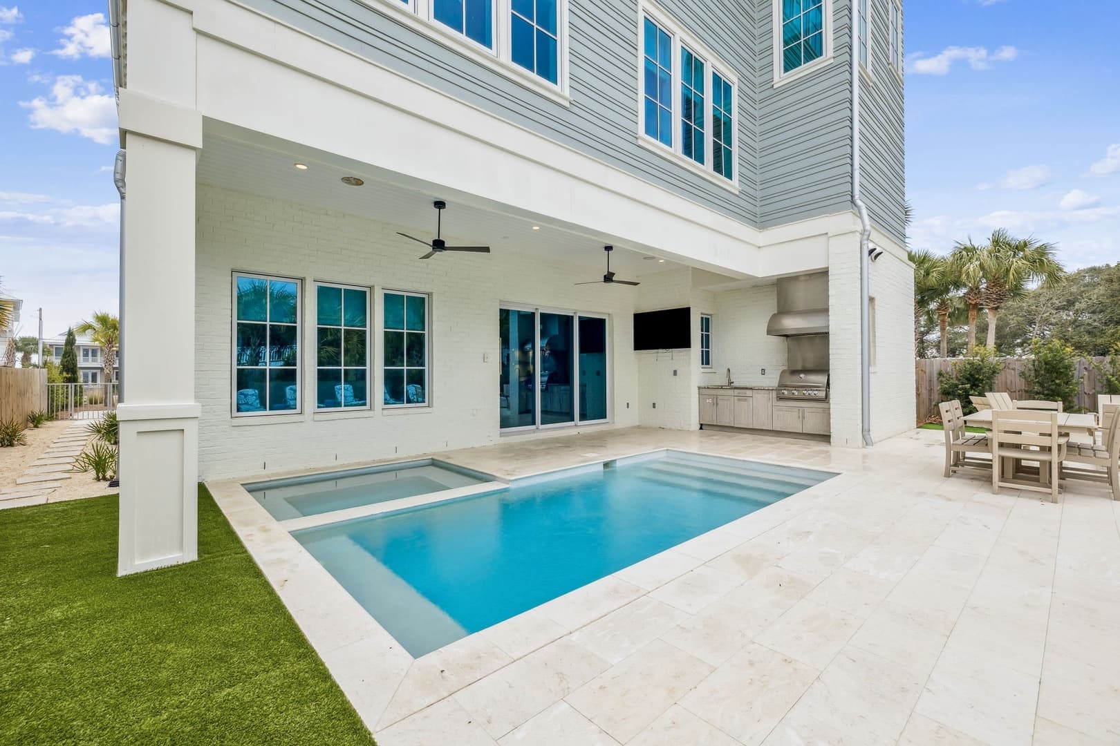 Coastal Comfort - Image 62