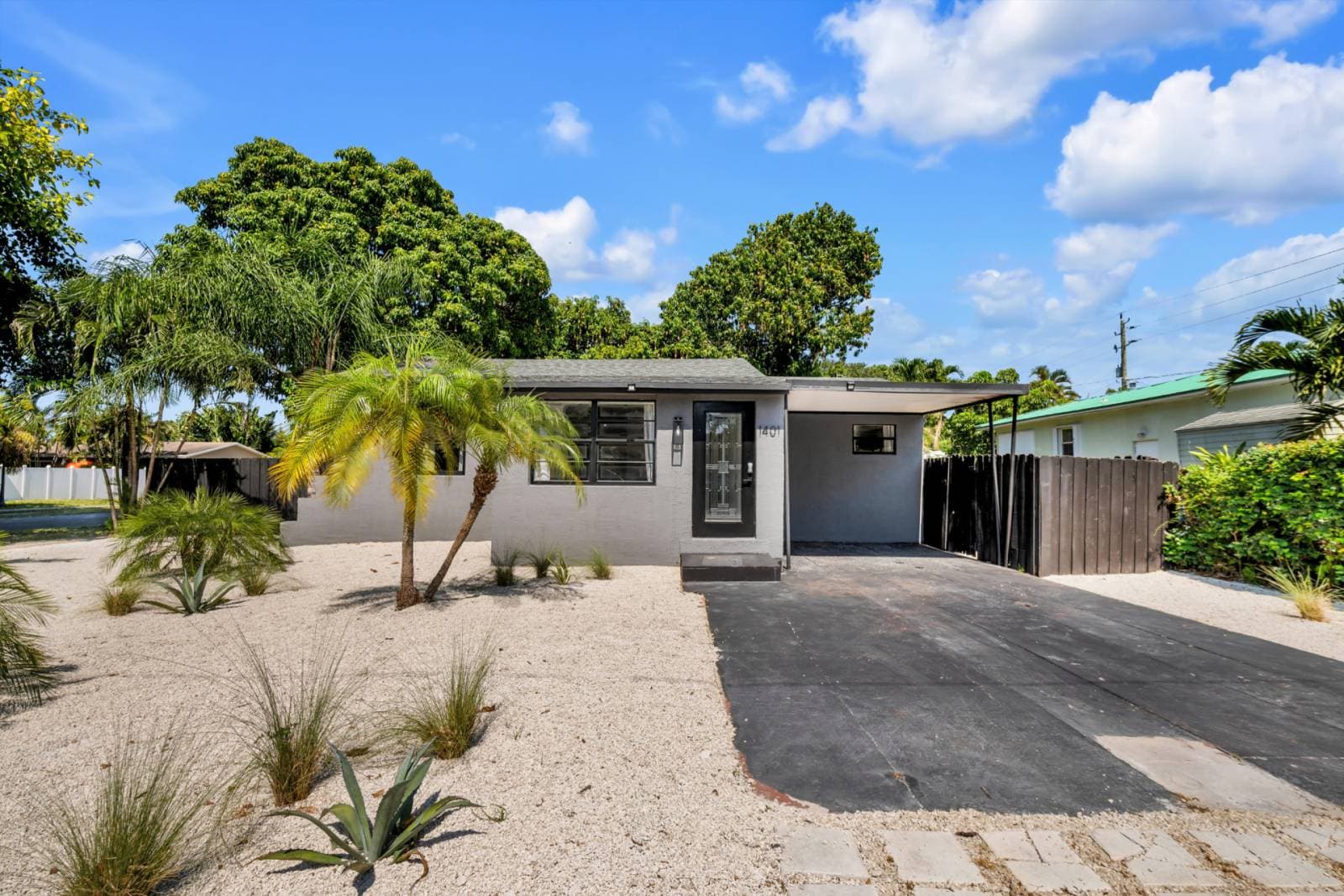 Urban Seaside - Image 39