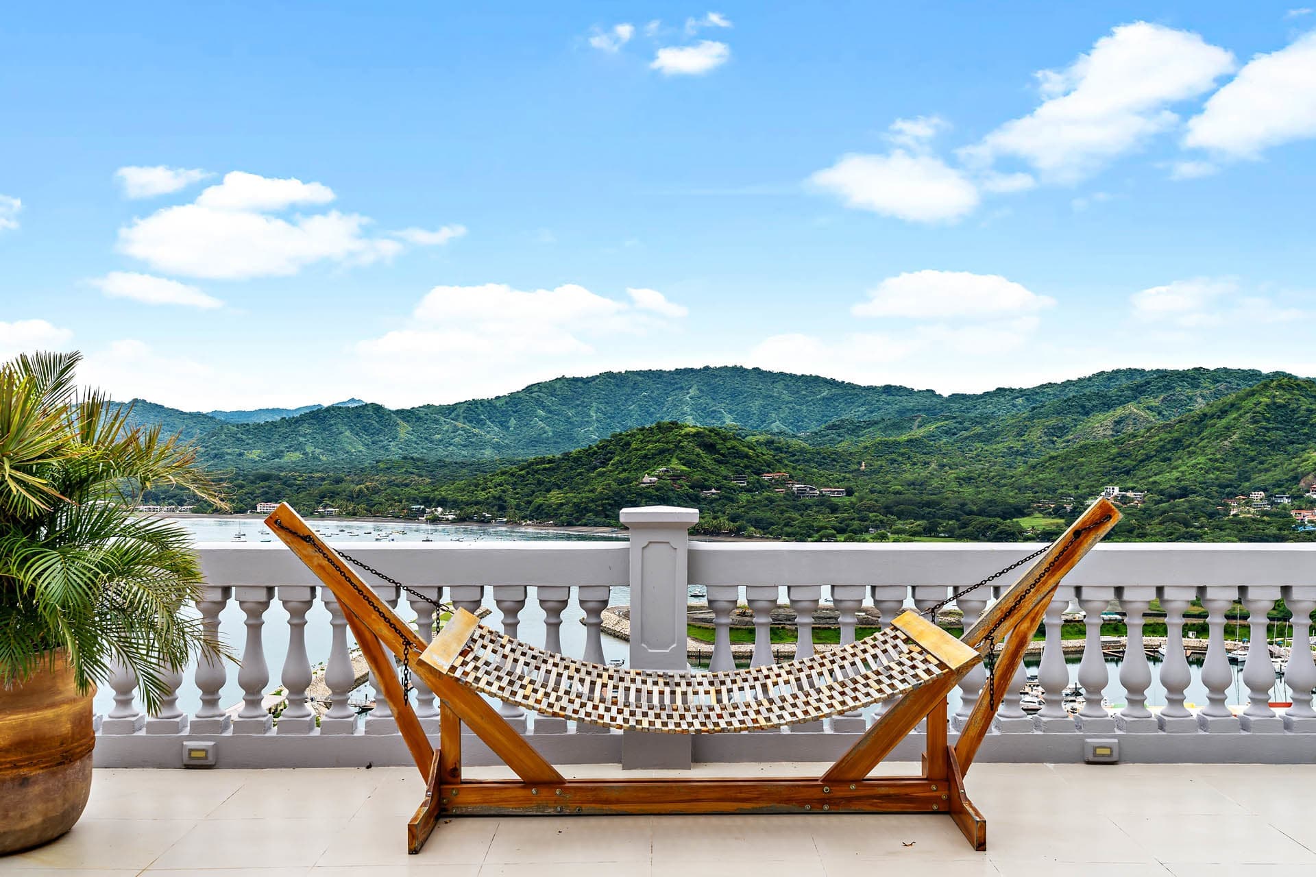 Splendor Residence - Image 13