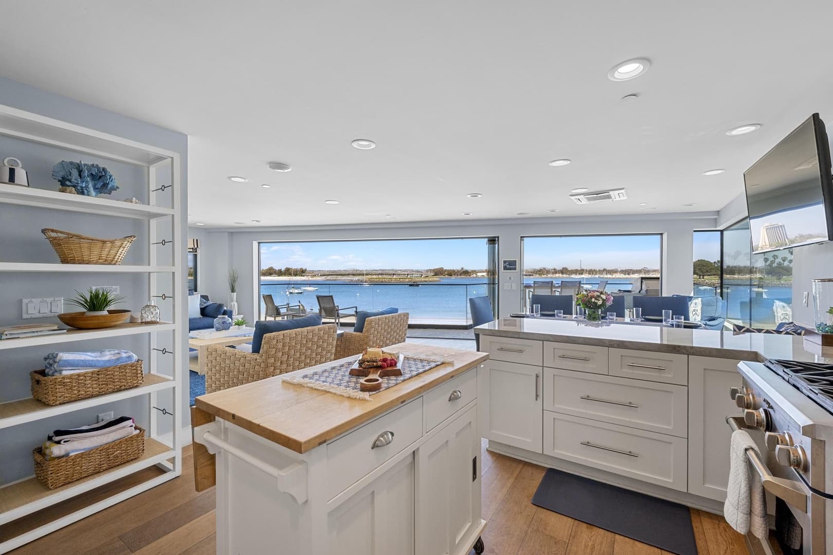 Bayside Retreat - Image 24