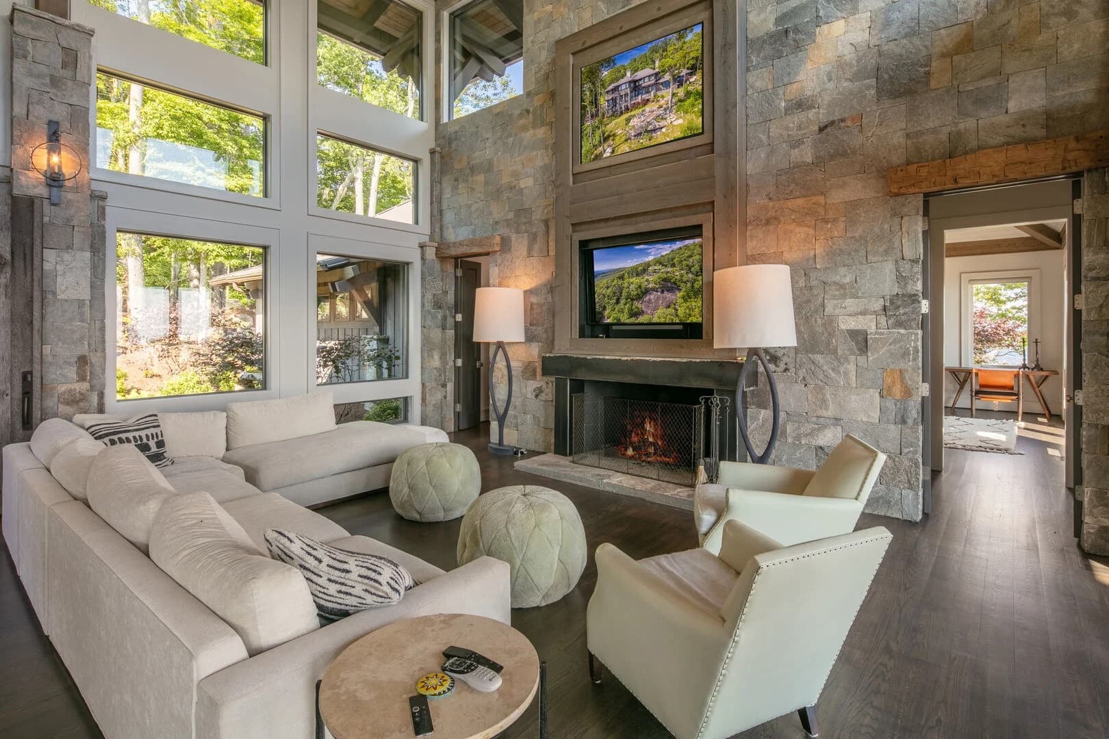 Outside Inn Place - Image 2