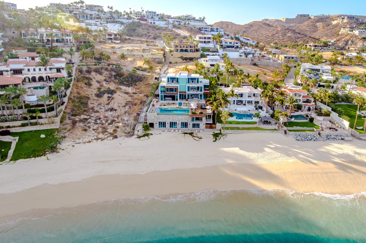 Private Beachfront in Palmilla - Image 67
